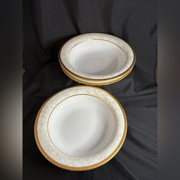 3-Royal Heritage Large serving bowls - Picture 2 of 7